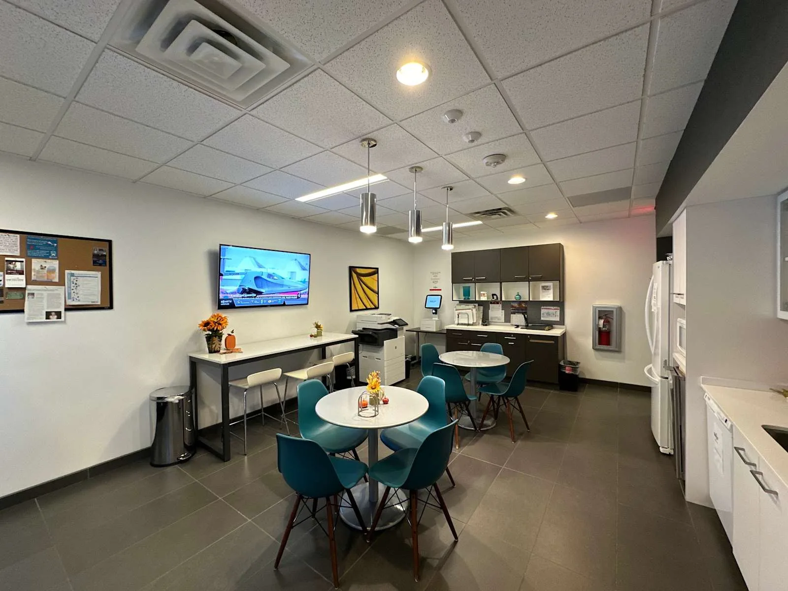 Regus NC, Cary - Regency, Cafeteria, Cary, NC