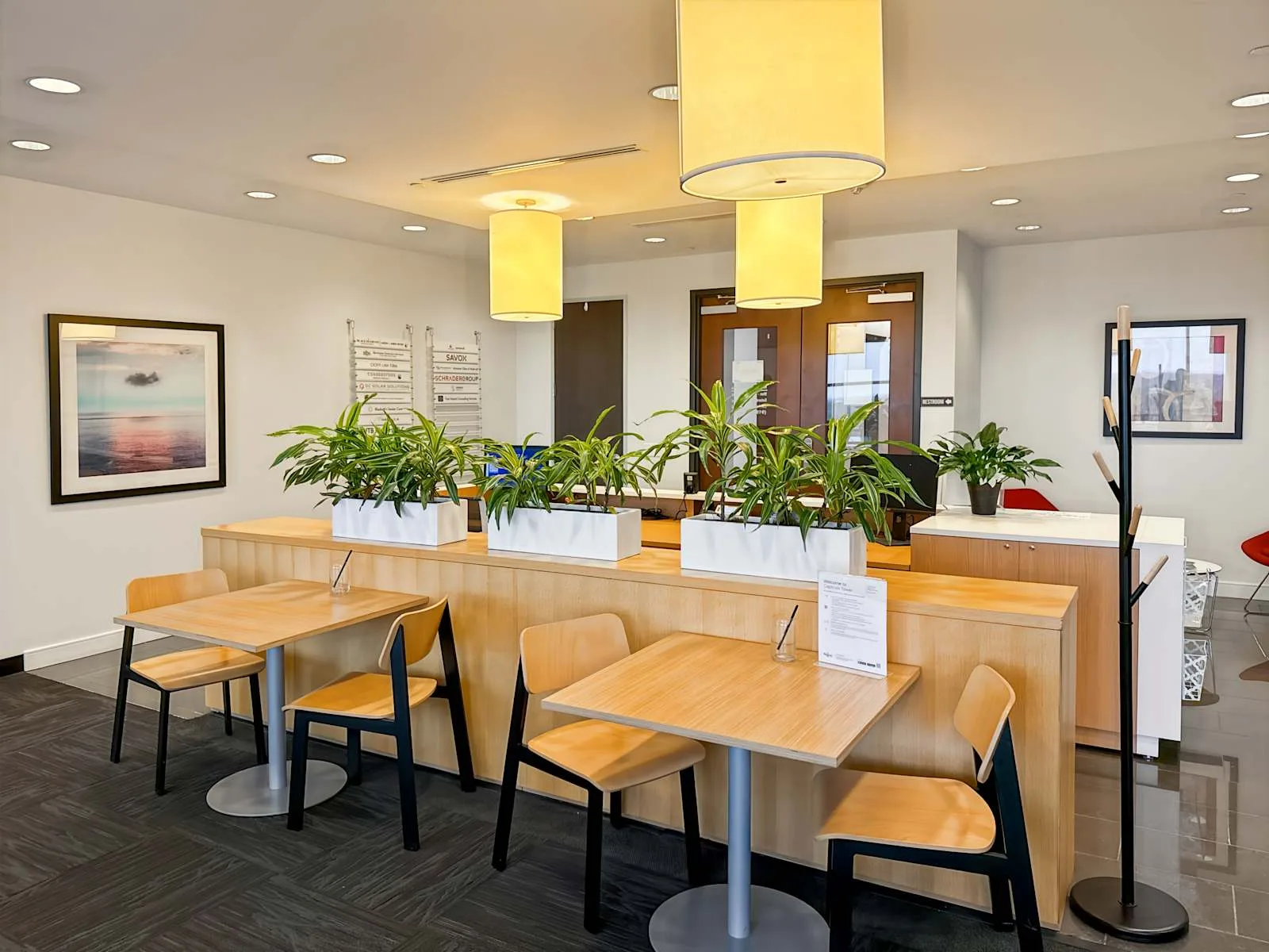 Regus NC, Raleigh – Cap Trust Tower, Reception, Raleigh, NC