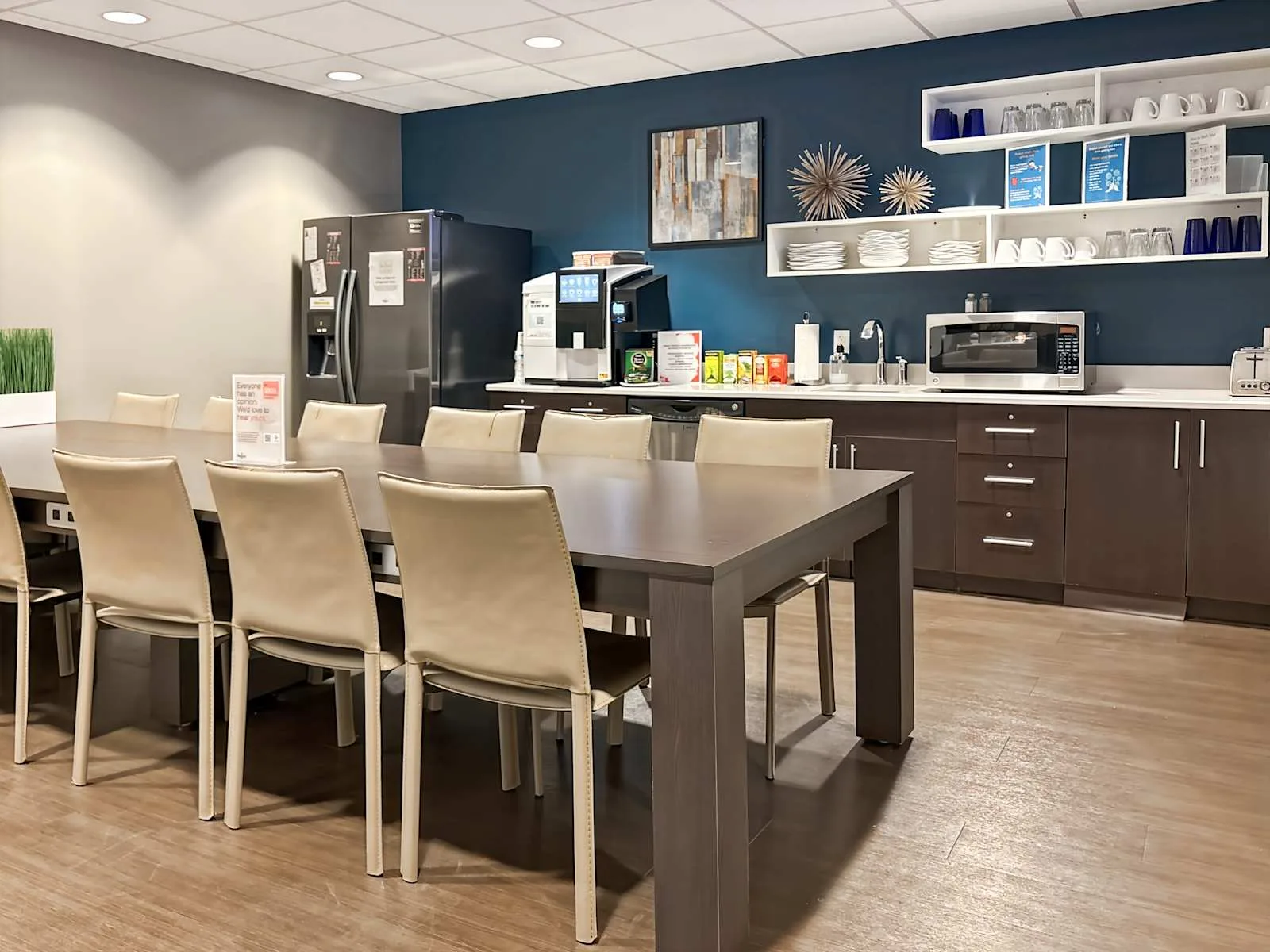 Regus NE, Lincoln - U. S. Bank Building, Cafeteria, Lincoln, NE