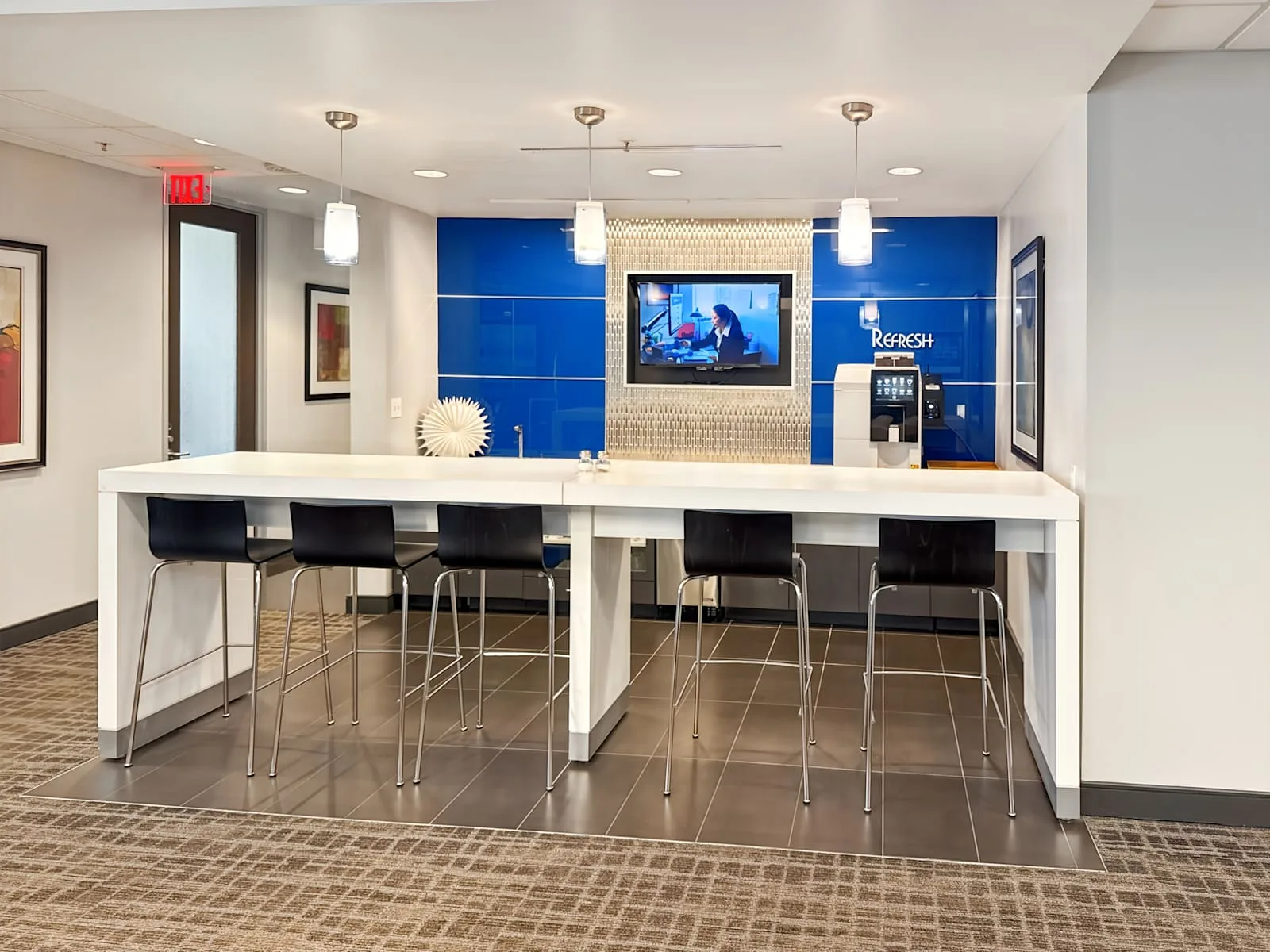 Regus LA, New Orleans - Metairie - One Lakeway, Kitchen, Metairie, LA