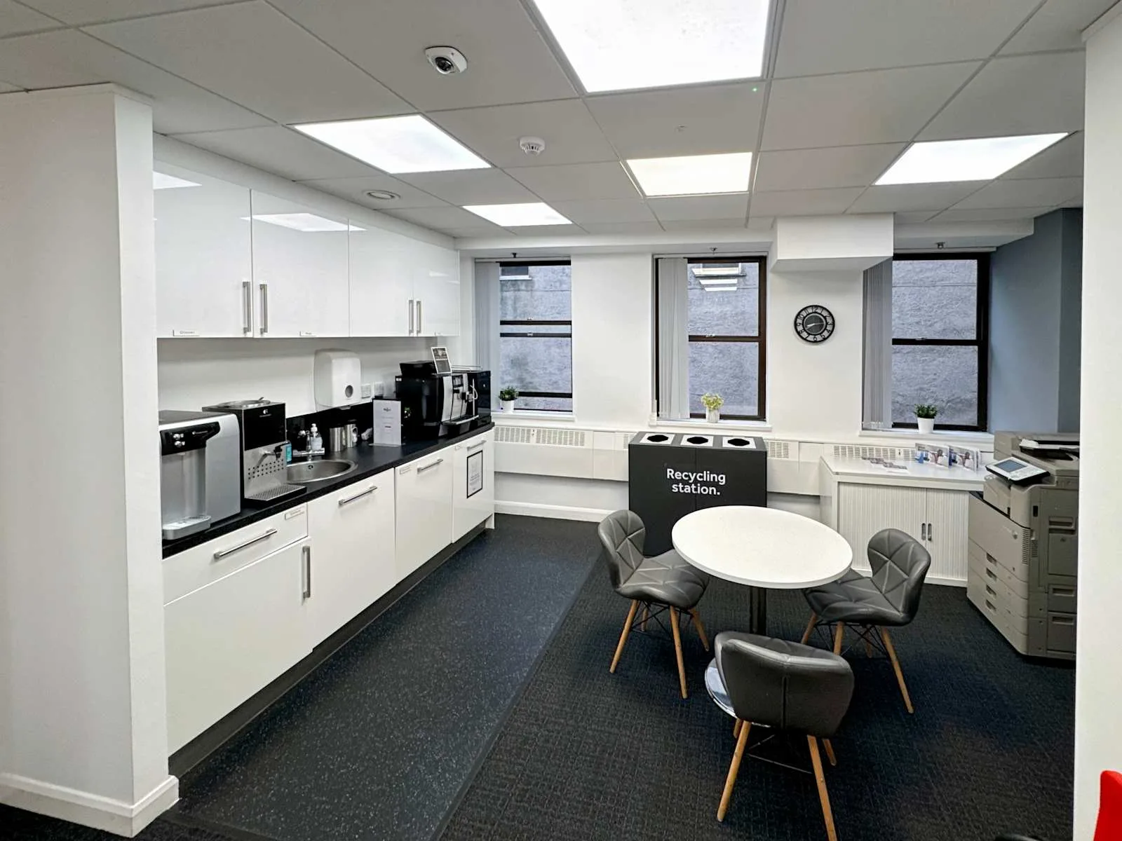 Regus NEWCASTLE, Cloth Market, Kitchen, Newcastle upon Tyne, United Kingdom