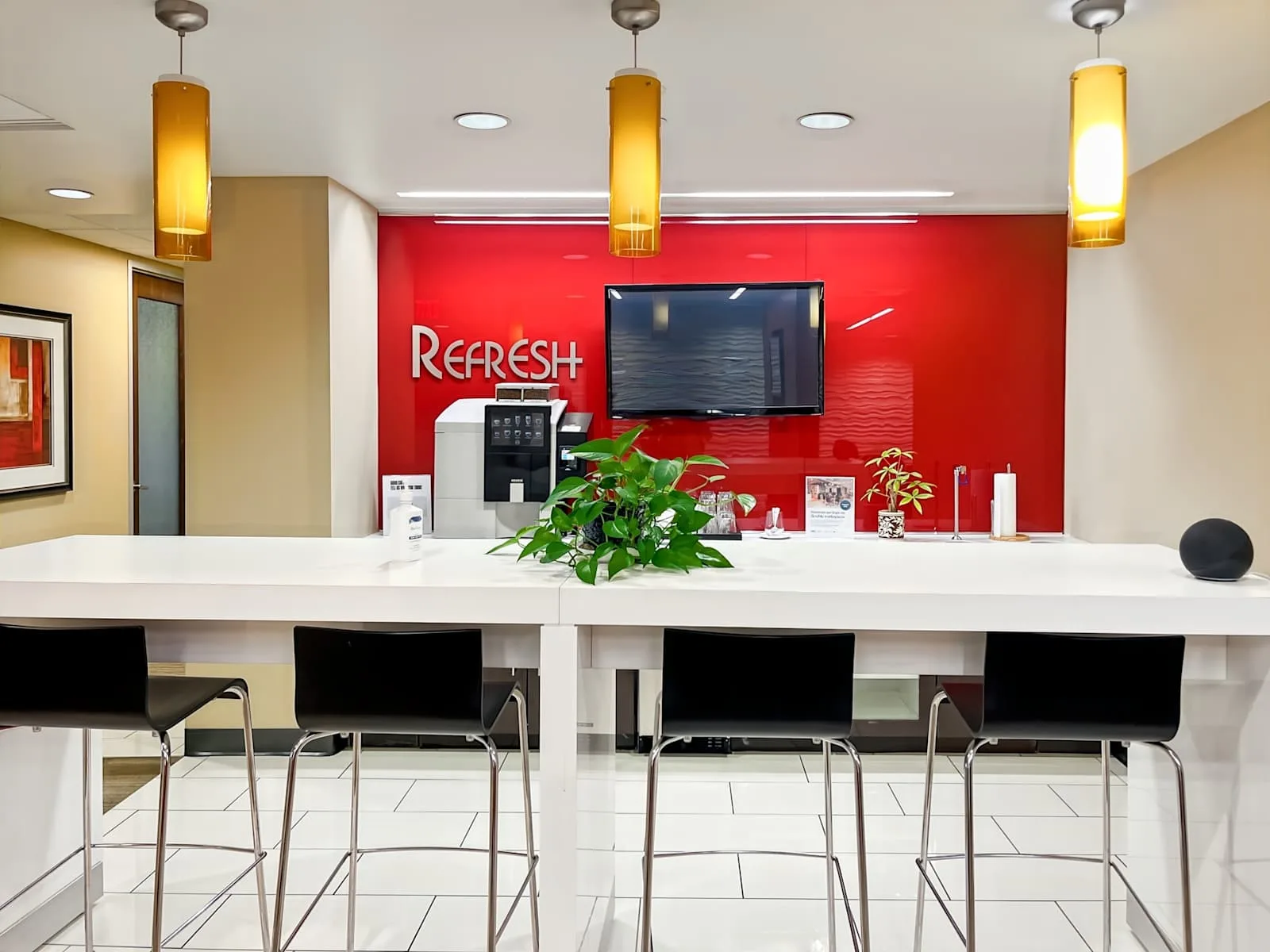 Regus NH, Nashua – One Tara Boulevard, Kitchen, Nashua, NH