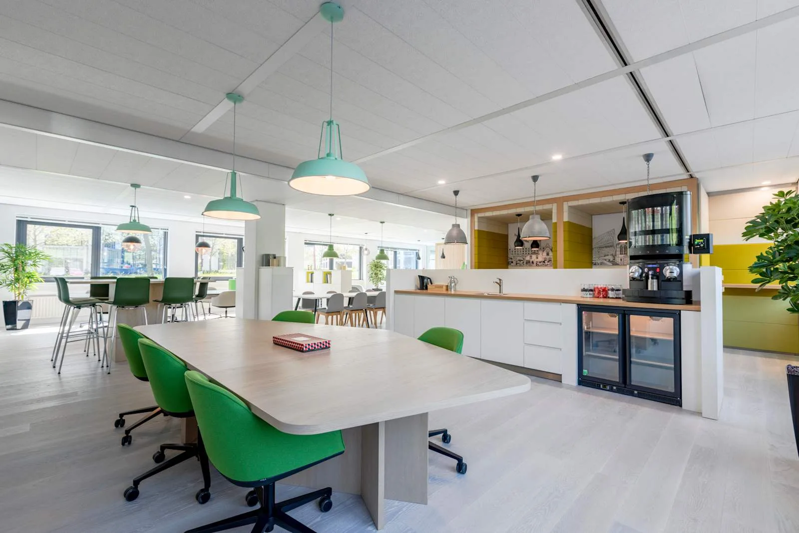 Regus NIEUWEGEIN, Nieuwegein City, Cafeteria, Nieuwegein