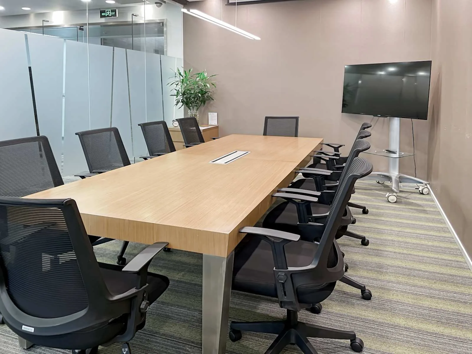 Regus NINGBO, China Life、9人会议室、宁波市