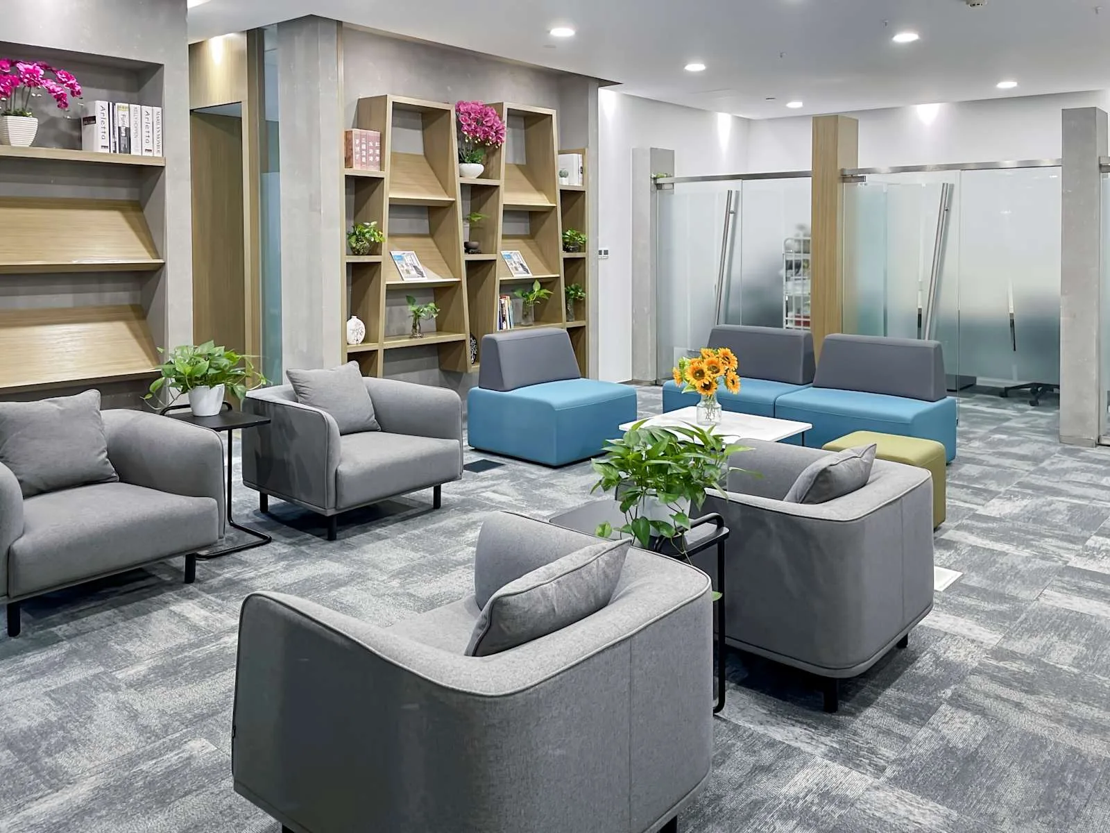 Regus NINGBO, China Life、休息区、宁波市