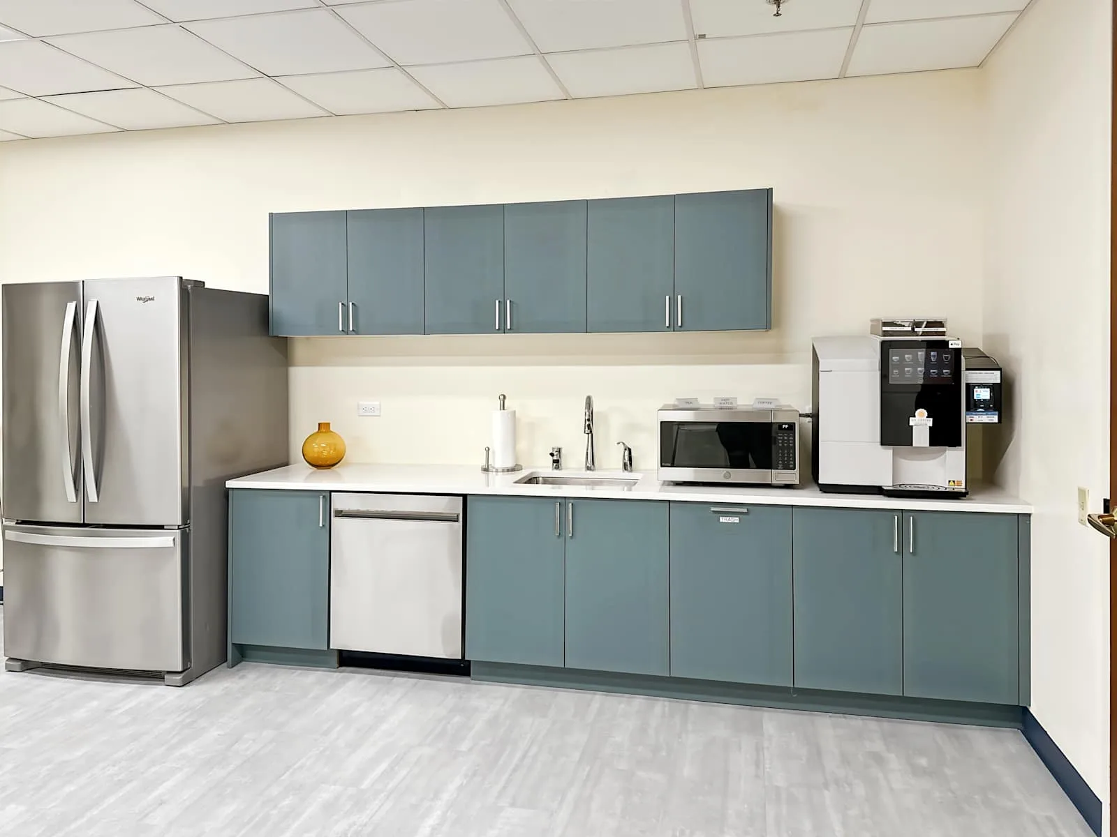 Regus NJ, Bedminster - Crossroads Dr, Kitchen, Bedminster, NJ
