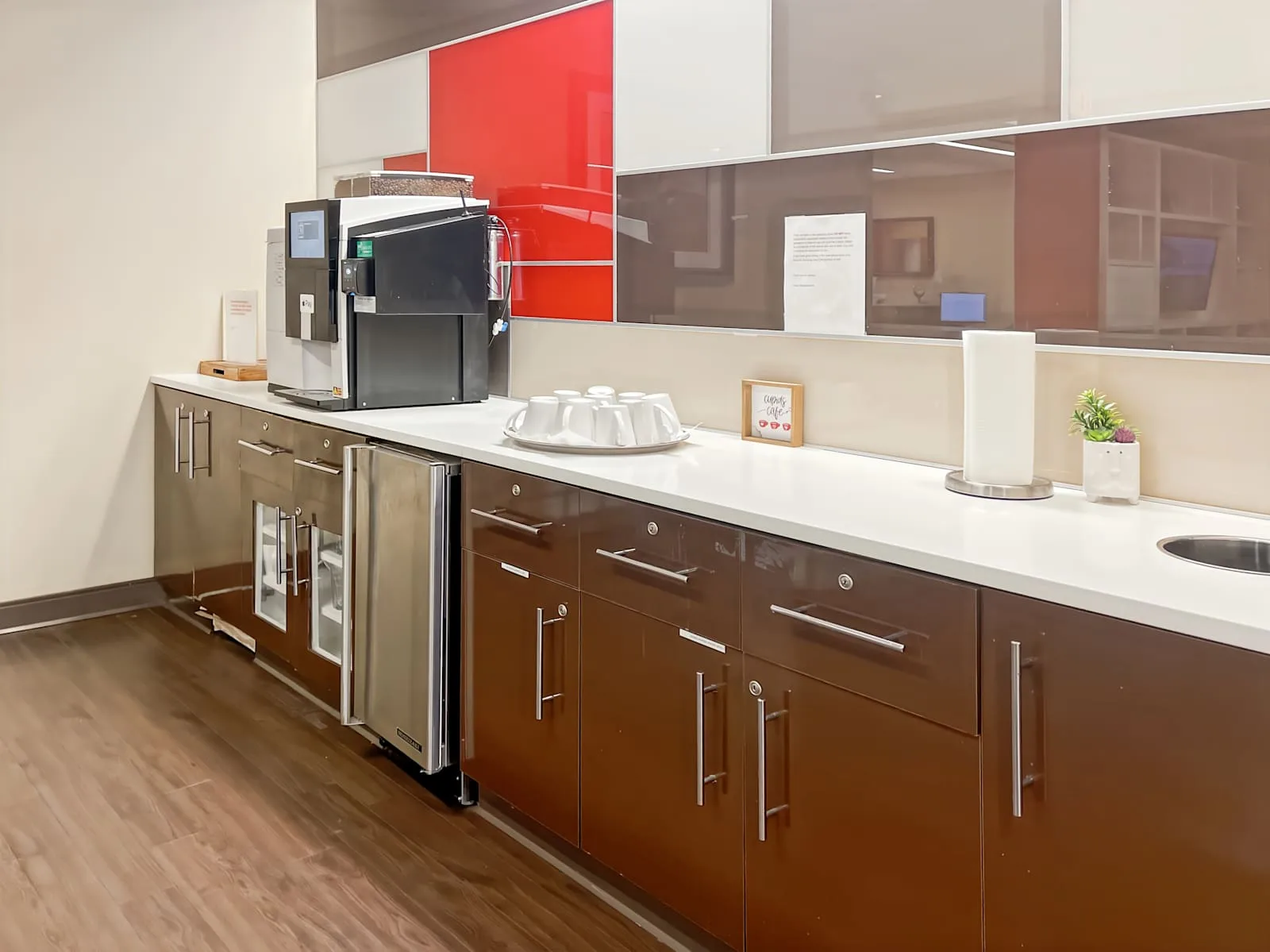 Regus NJ, East Rutherford – Meadowlands, Kitchen, East Rutherford, NJ