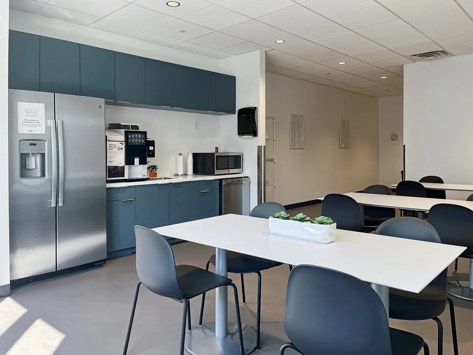 Regus NJ, Englewood - W Palisade Ave, Cafeteria, Englewood, NJ