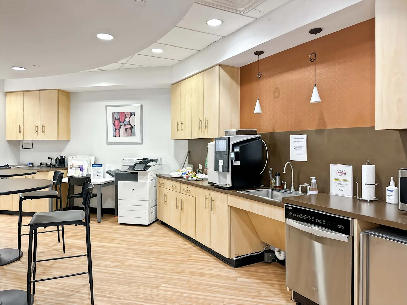 Regus NJ, Princeton - Carnegie Center, Kitchen, Princeton, NJ