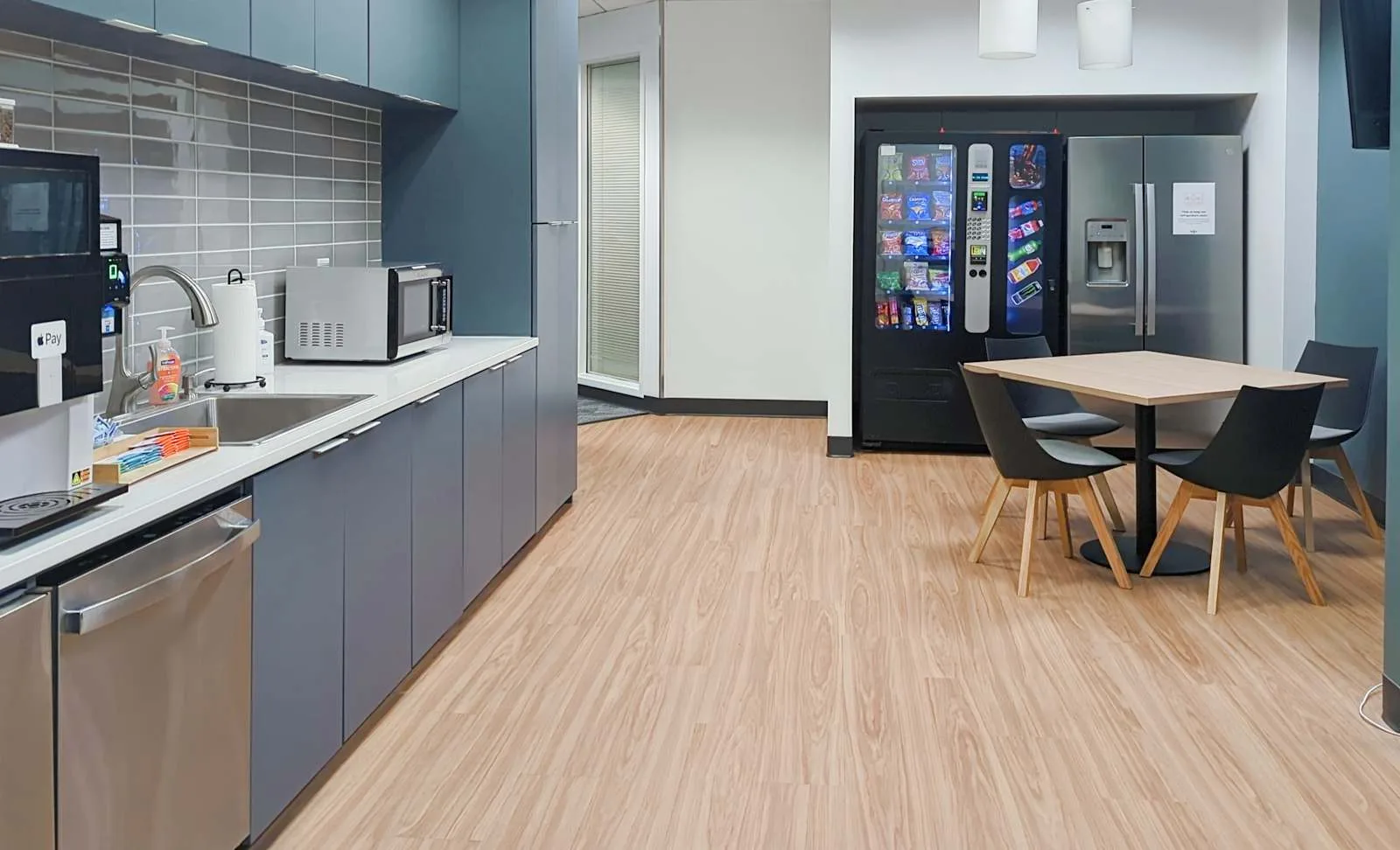 Regus NJ, Princeton - Forrestal Village, Kitchen, Princeton, NJ