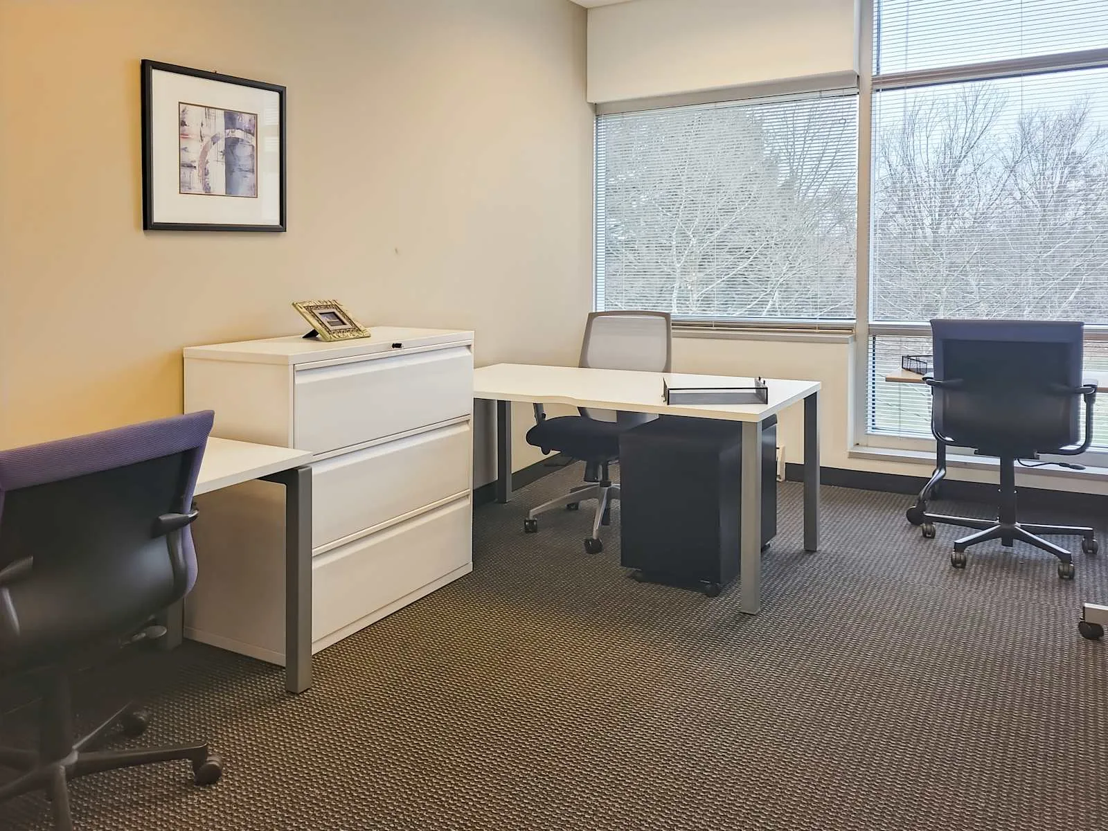 Regus NJ, Princeton - Overlook, Private office, 3 desks, Princeton, NJ