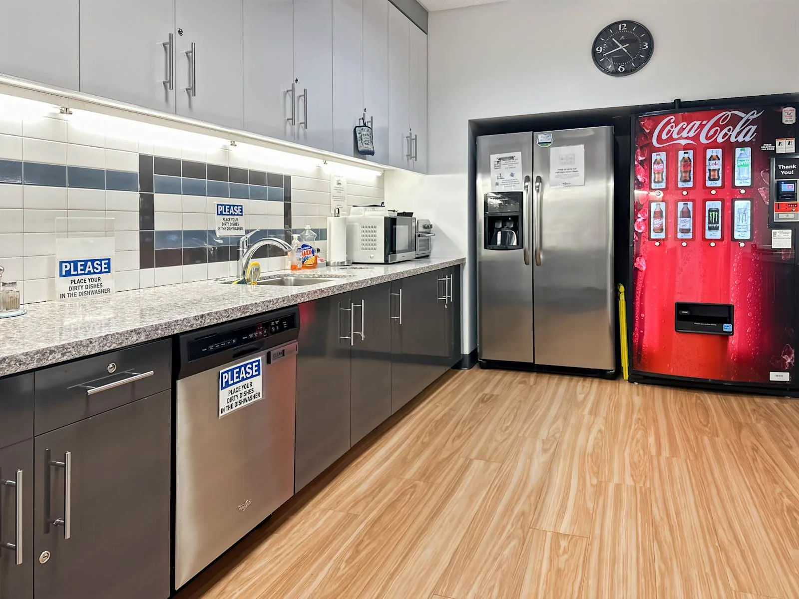 Regus NM, Albuquerque - One Sun Plaza, Kitchen, Albuquerque, NM