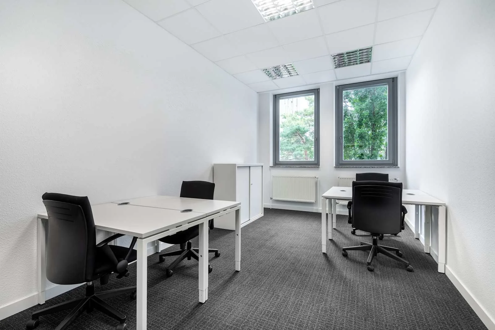 Regus NUREMBERG, Südwestpark, Privatbüro mit 4 Arbeitsplätzen, Nürnberg