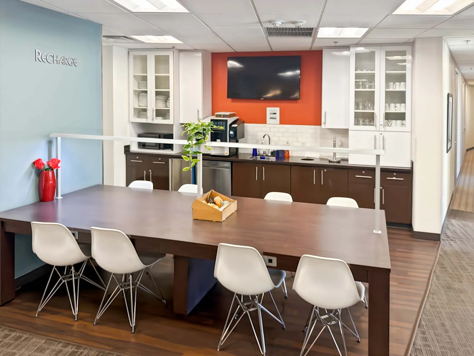 Regus NV, Las Vegas - The Gramercy, Kitchen, Las Vegas, NV
