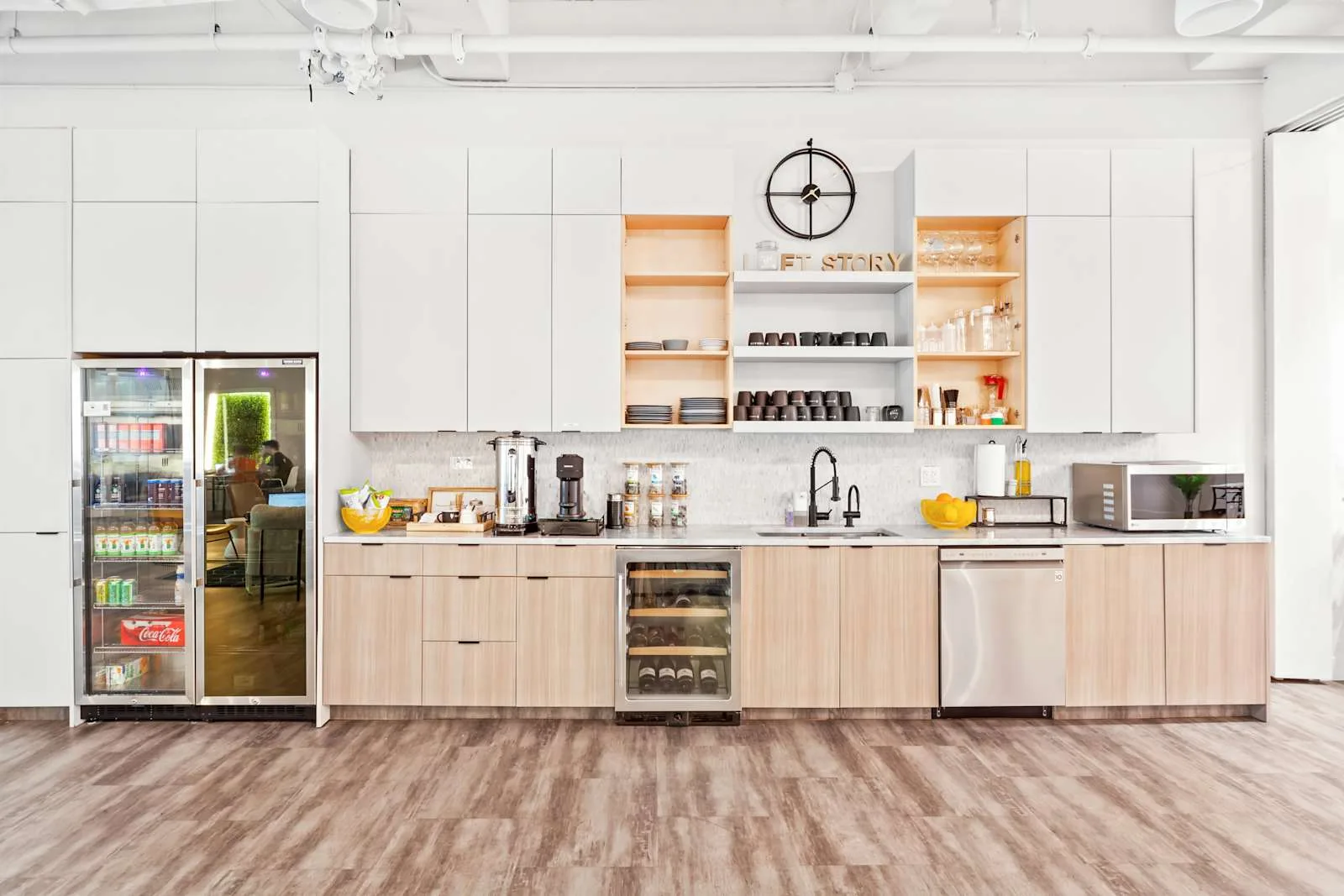 Regus NY, Brooklyn - Manhattan Ave, Kitchen, Brooklyn, NY