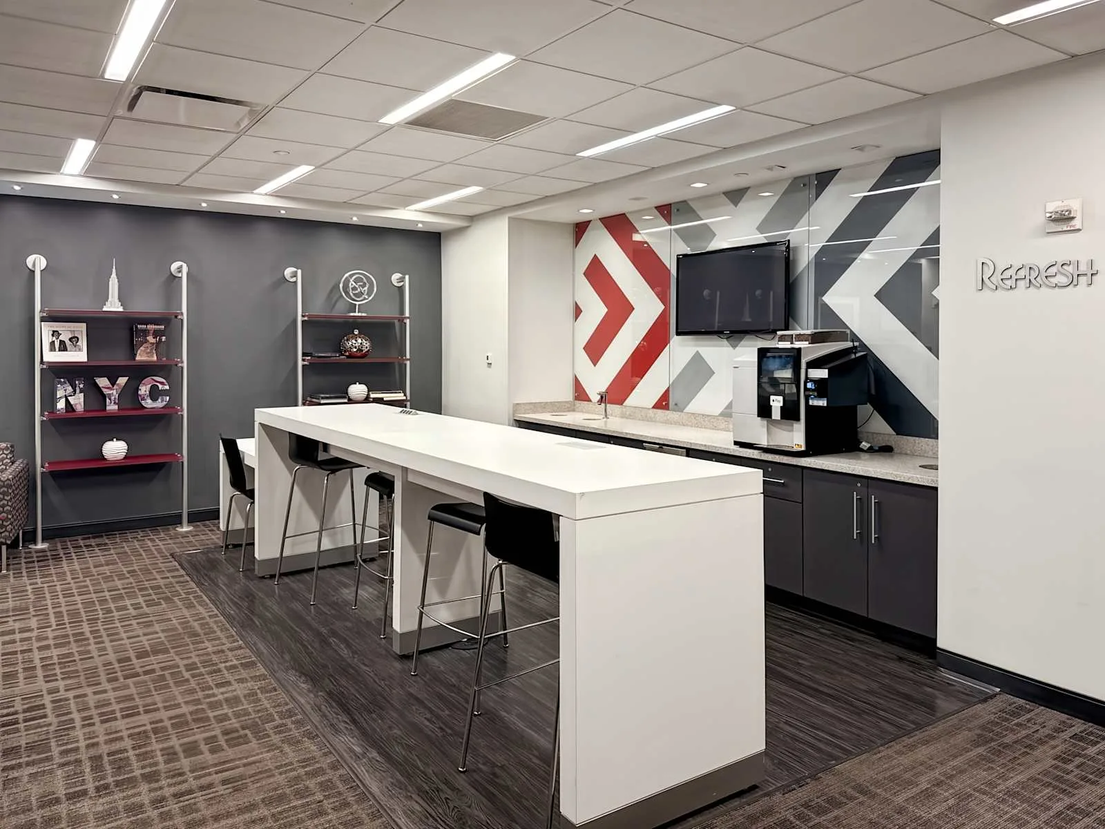 Regus NY, New York City - Bryant Park, Kitchen, New York, NY