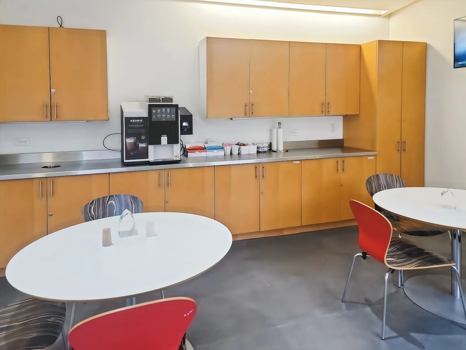 Regus NY, New York - Lenox Ave, Kitchen, New York, NY
