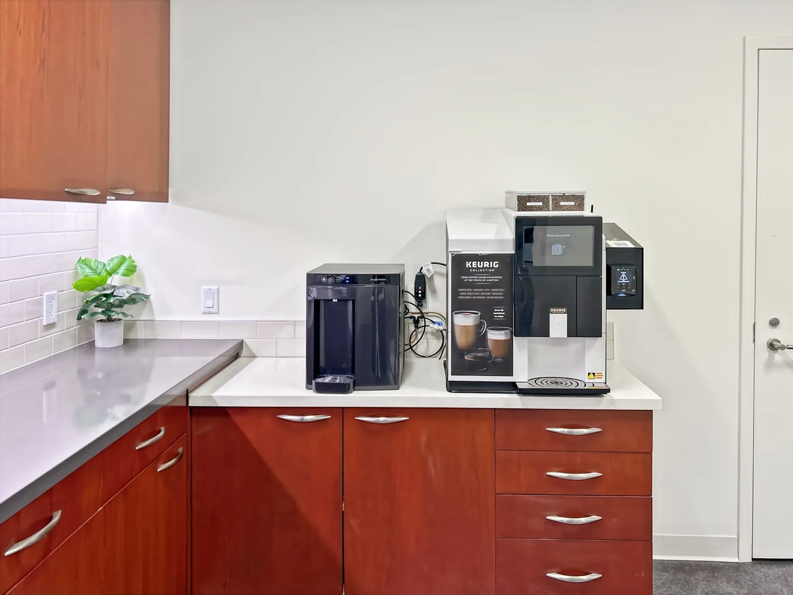 Regus NY, Rye Brook - International Dr, Kitchen, Rye Brook, NY
