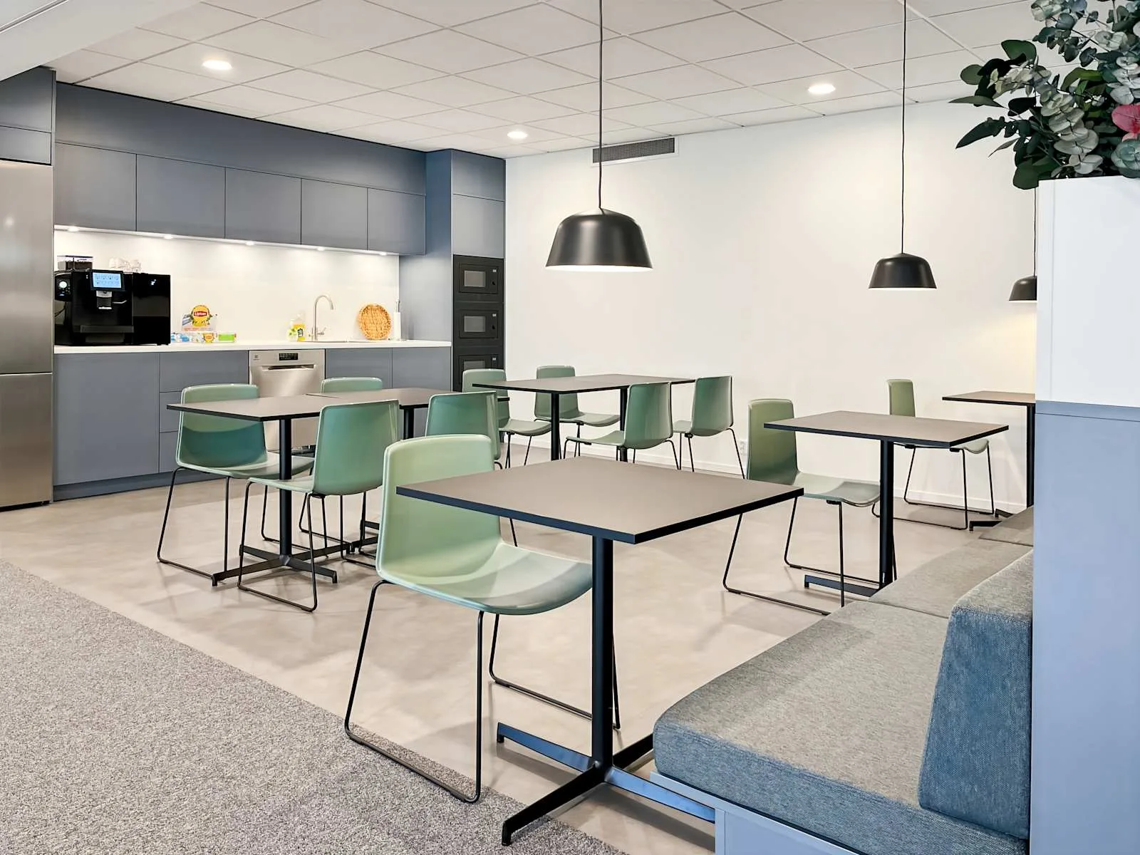 Regus Nynäshamn, Stadshusplatsen, Cafeteria, Nynäshamn