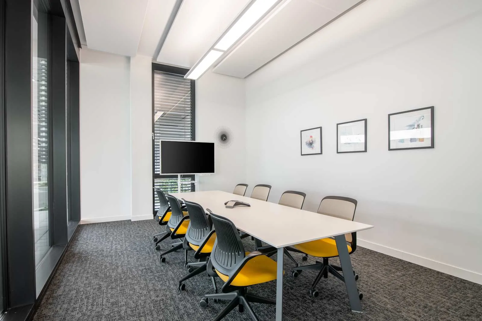 Regus OFFENBACH, Kaiserlei, Besprechungsraum für 8 Personen, Offenbach