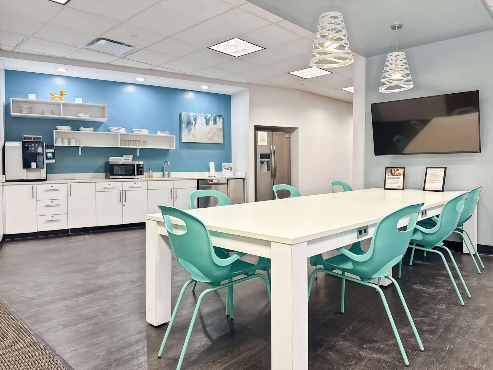 Regus OH, Independence - Independence, Cafeteria, Independence, OH