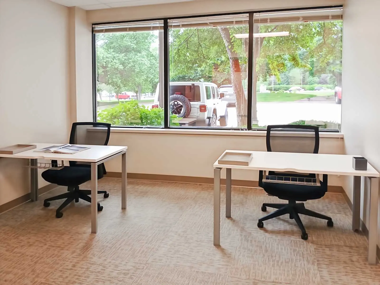 Regus OH, Uniontown - Corporate Woods Parkway, Private office, 2 desks, Uniontown, OH