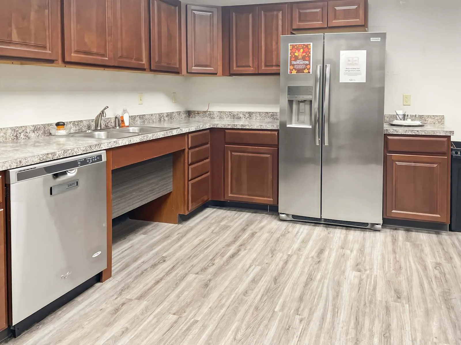 Regus OK, Tulsa - Sheridan Road, Kitchen, Tulsa, OK