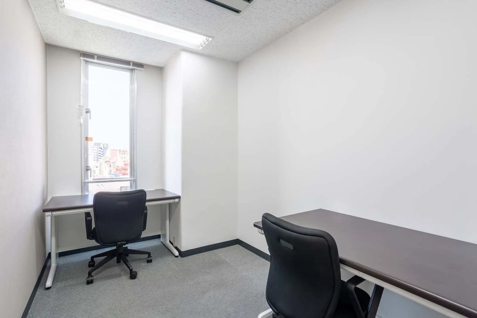 Regus OKINAWA, Hawk City Naha、個室オフィス（2席）、沖縄