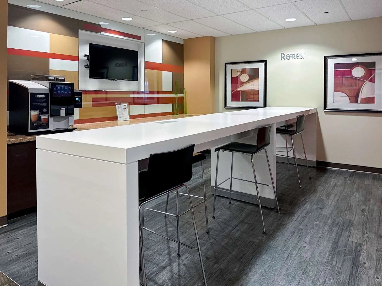 Regus ON, Brampton - Brampton County Court, Kitchen, Brampton, ON