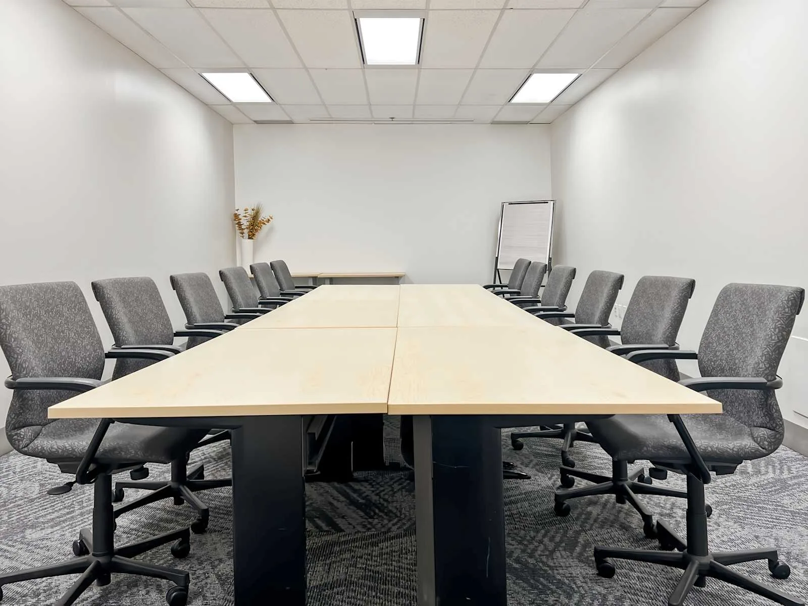 Regus ON, Markham - Trillium Executive Centre, Salle de réunion 12 personnes, Markham, ON