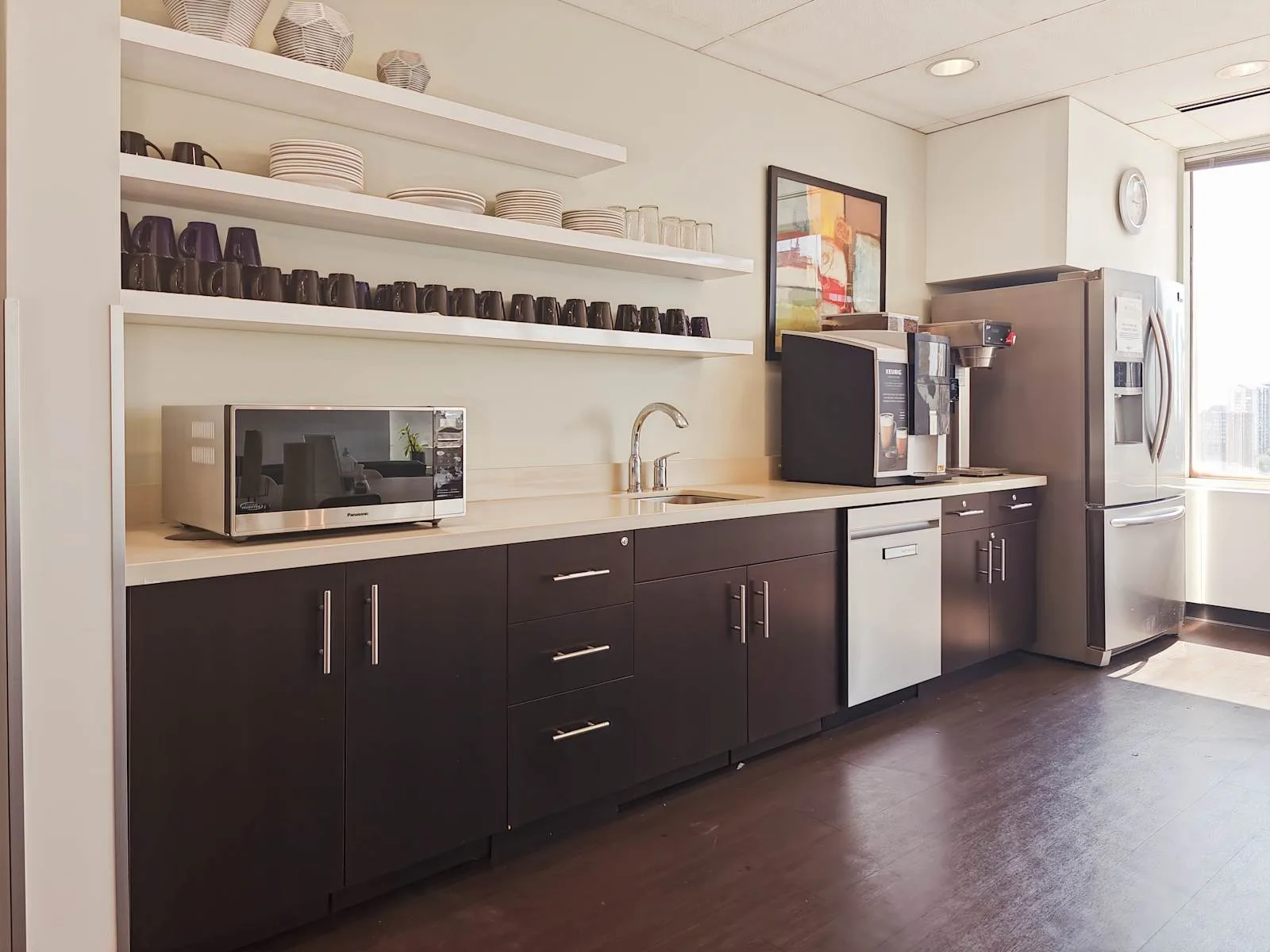 Regus ON, Mississauga - Sussex Centre, Kitchen, Mississauga, ON