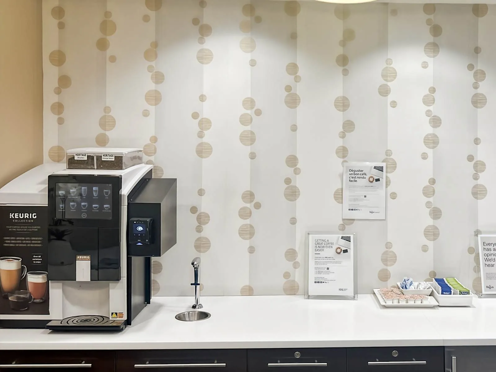 Regus ON, Ottawa – Fairmont Chateau Laurier, Kitchen, Ottawa, ON
