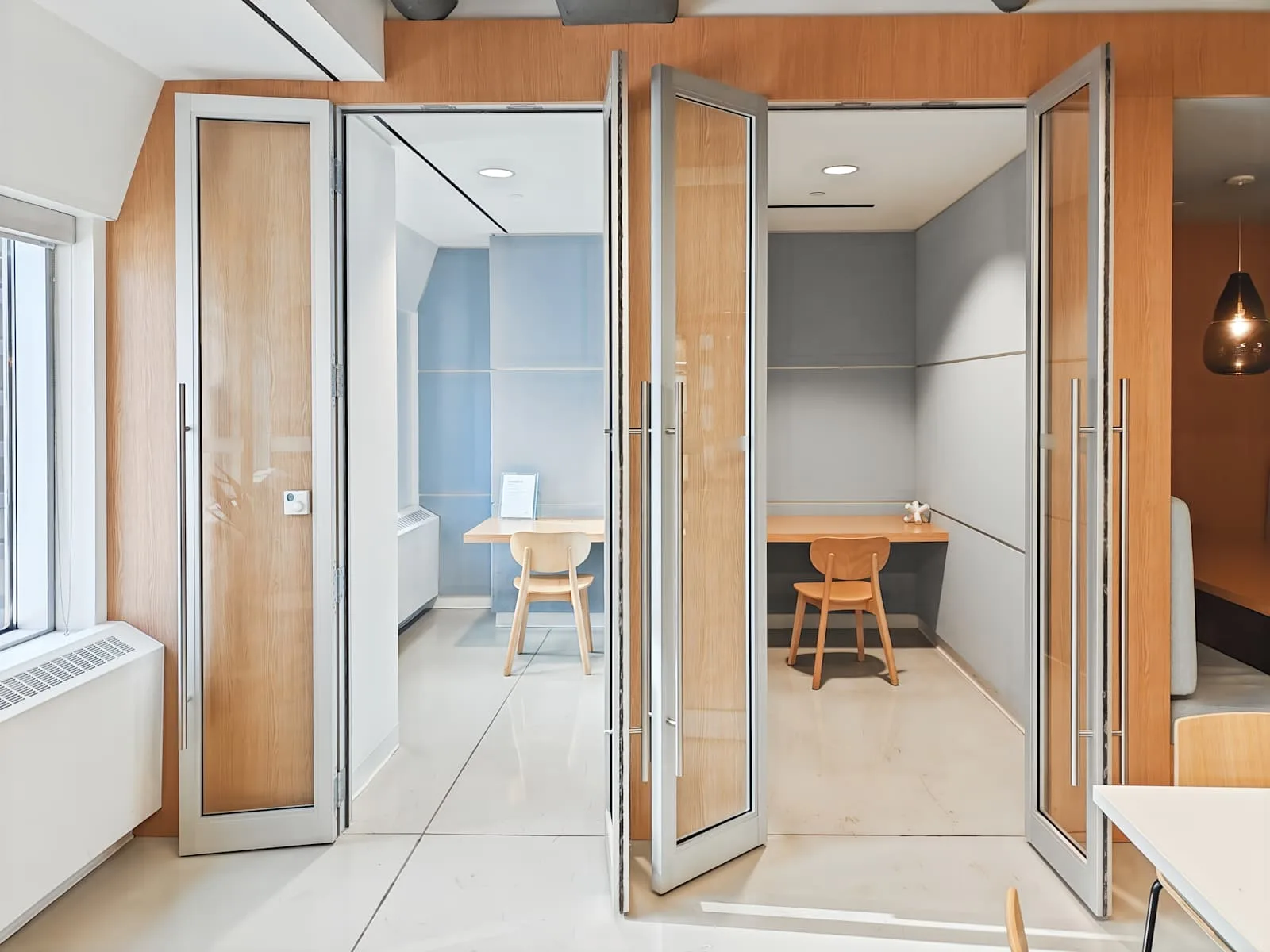 Regus ON, Toronto - Exchange Tower, Cabine acoustique, Toronto, ON