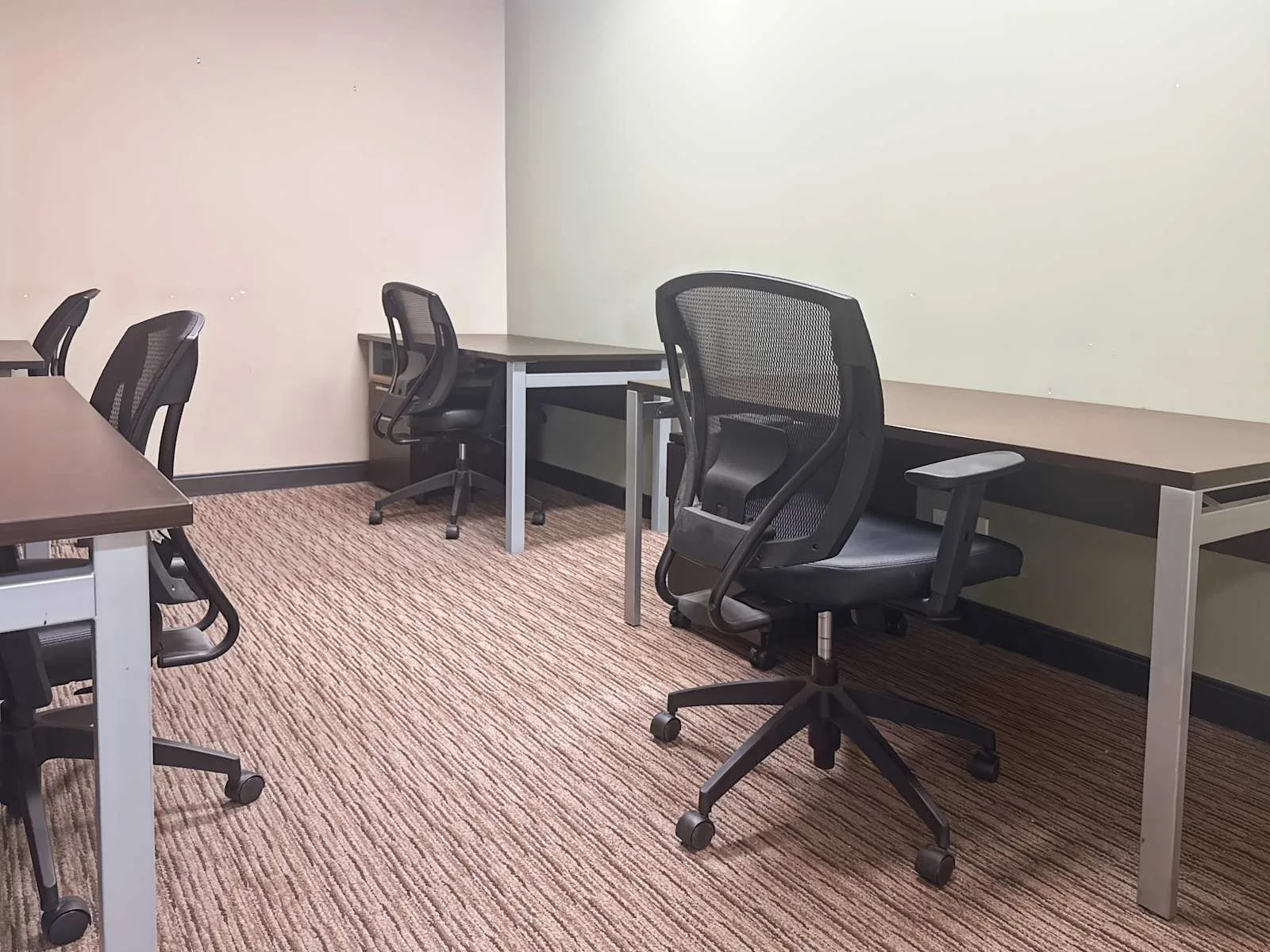 Regus ON, Toronto – West Toronto - Etobicoke, Bureau privatif 5 postes, Etobicoke, ON