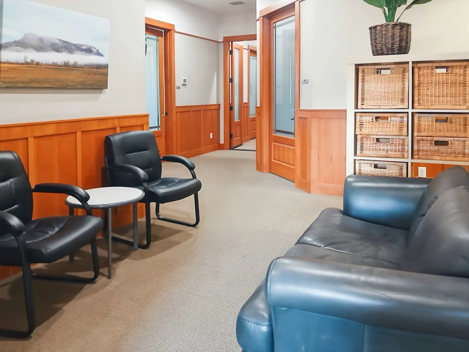 Regus OR, Medford - National Dr, Lounge, Medford, OR