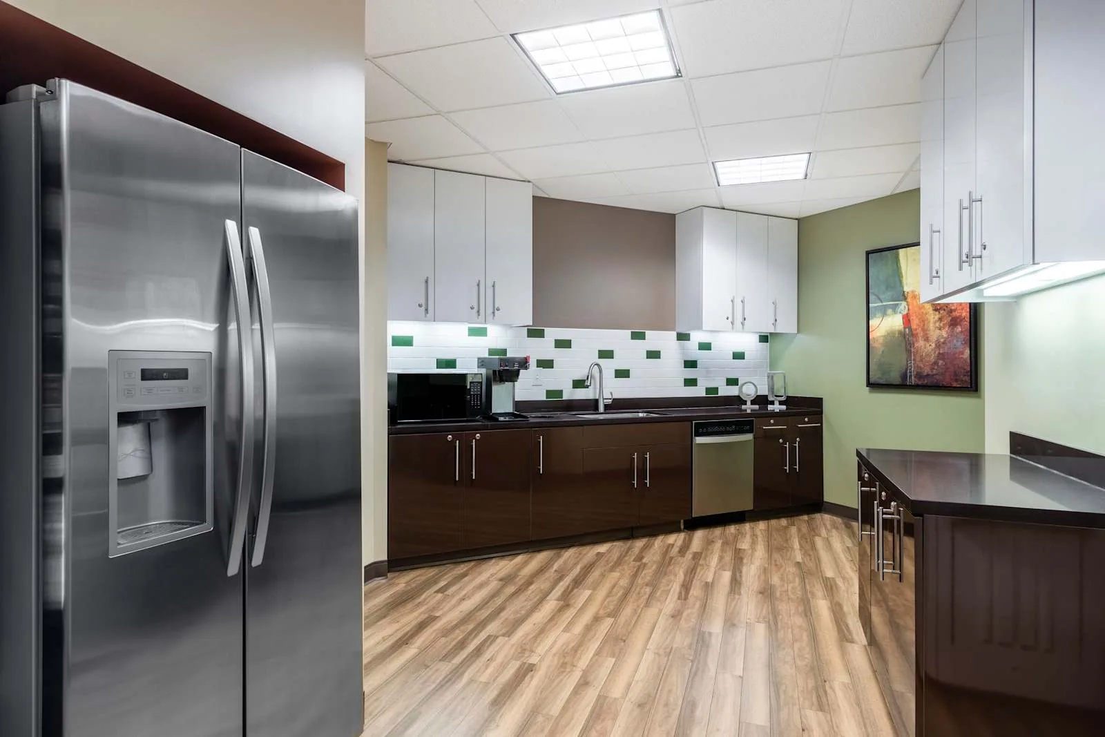 Regus IL, Orland Park – Orland Park, Kitchen, Orland Park, IL