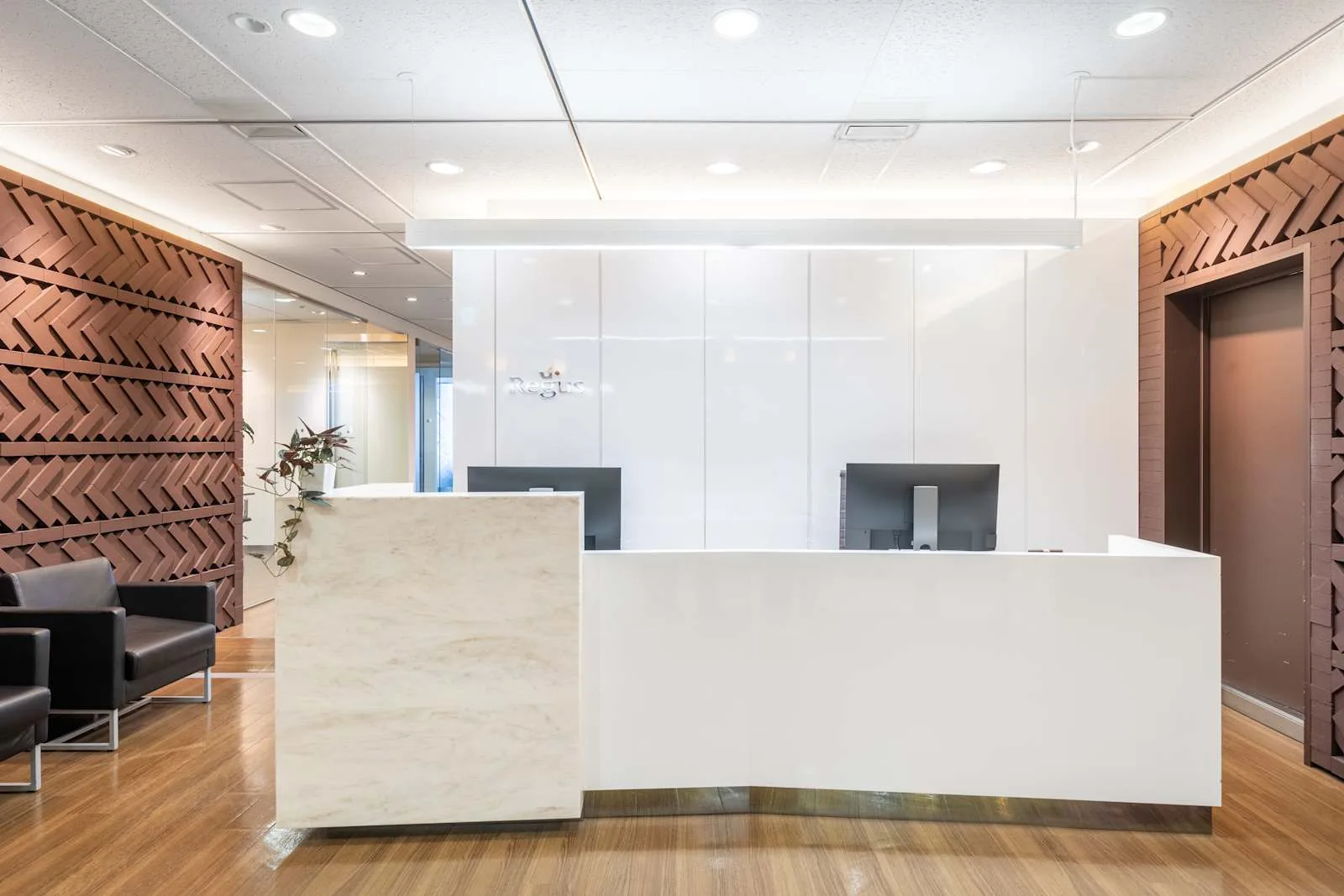 Regus OSAKA, Hankyu Terminal Building、受付、大阪