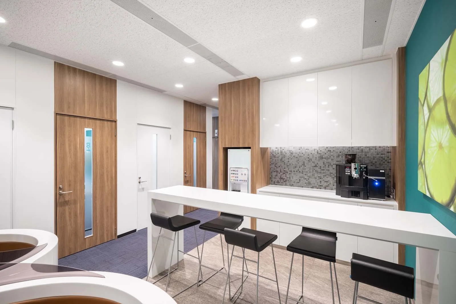 Regus OSAKA, Namba Parks, Kitchen, Osaka