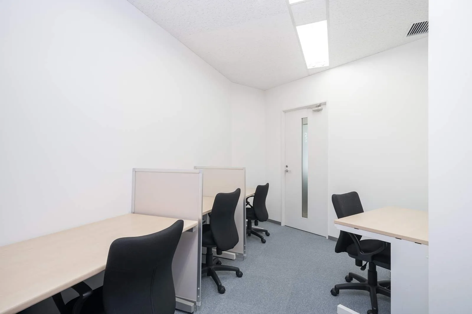 Regus OSAKA, Pacific Marks Nishi-Umeda, Private office, 4 desks, Osaka
