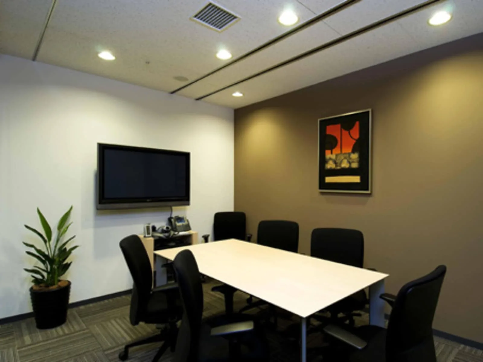 Regus OSAKA, Umeda, Meeting room for 6 people, Osaka
