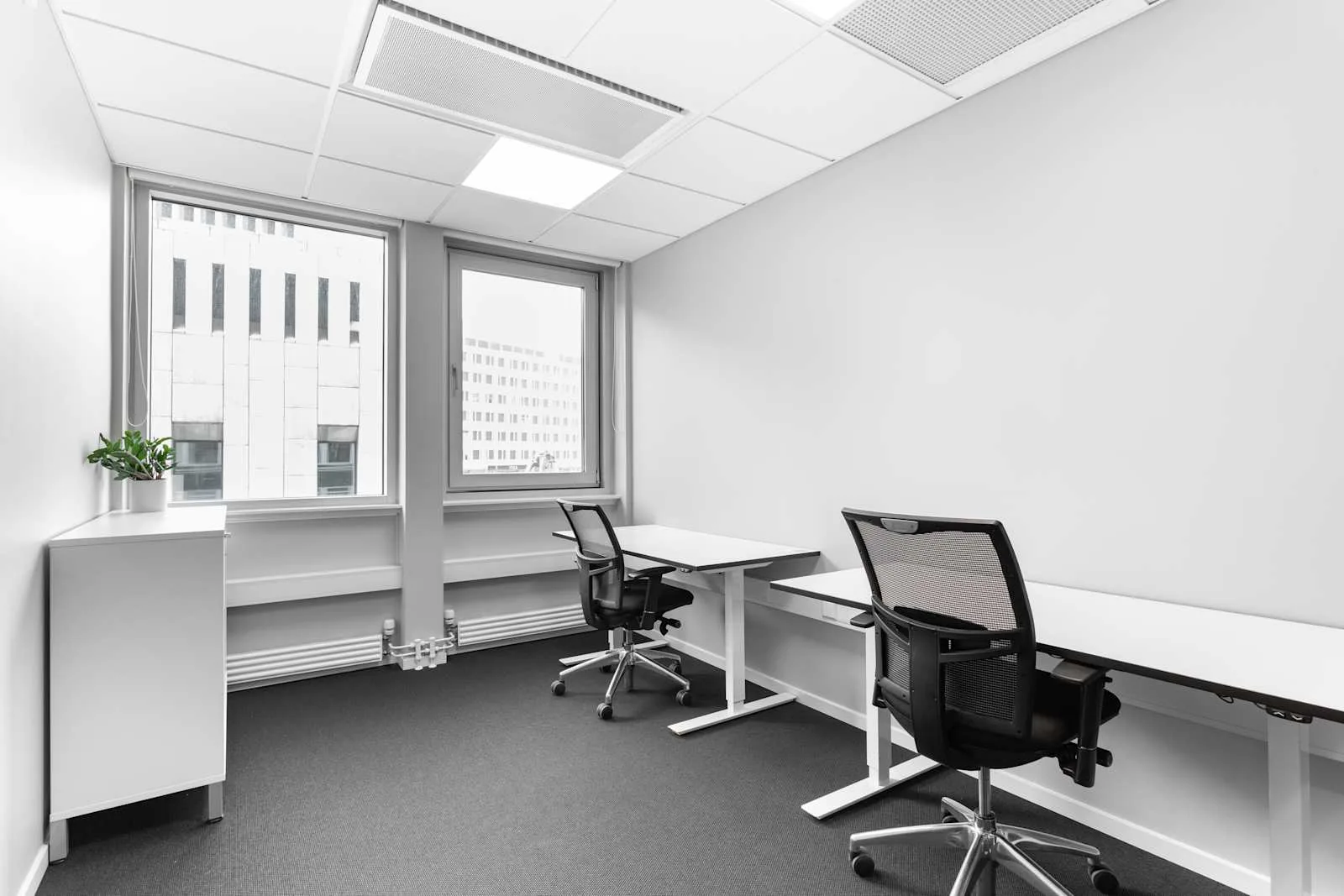 Regus Oslo, Haakon VII's Gate, Privat kontor med 2 arbeidsplasser, Oslo