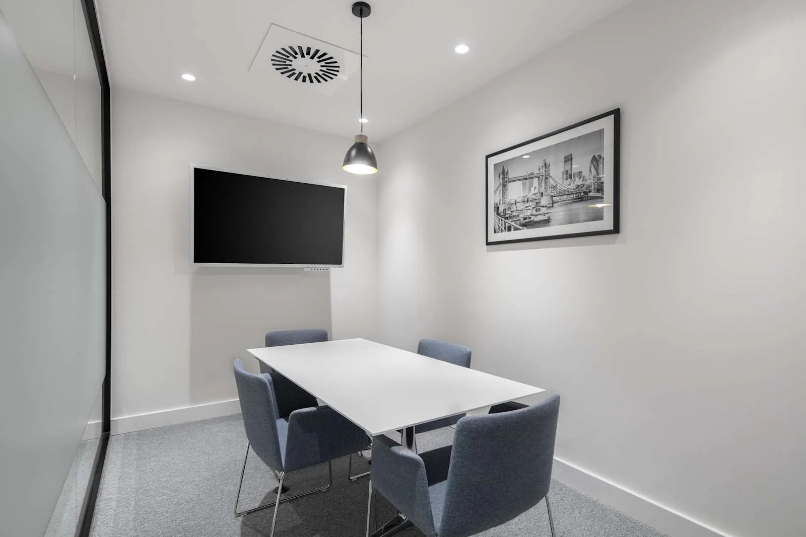 Regus Oviedo, Mendizábal, Sala de reuniões para 4 pessoas, Oviedo