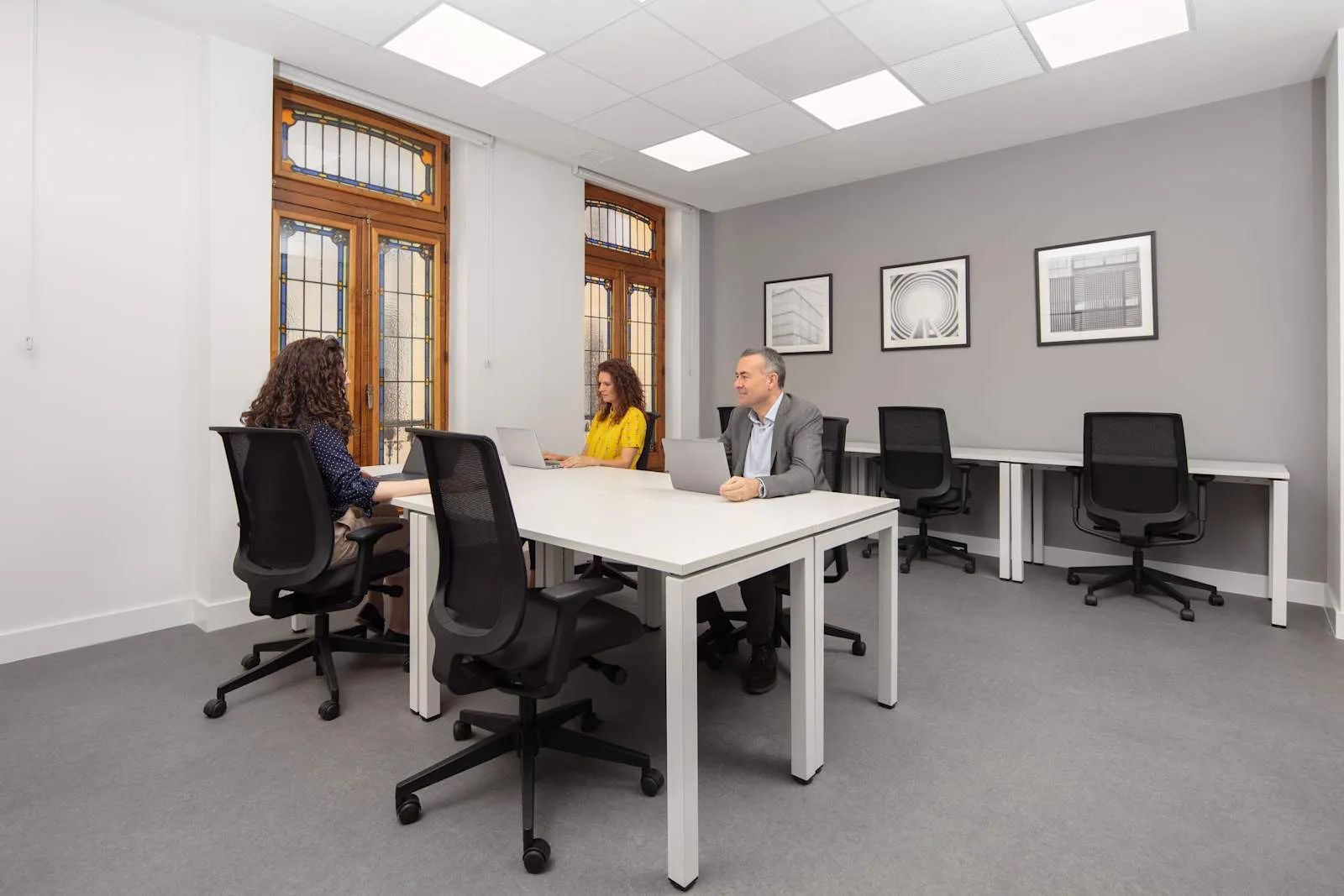 Regus Oviedo, Mendizábal, Escritório privativo com 6 postos, Oviedo