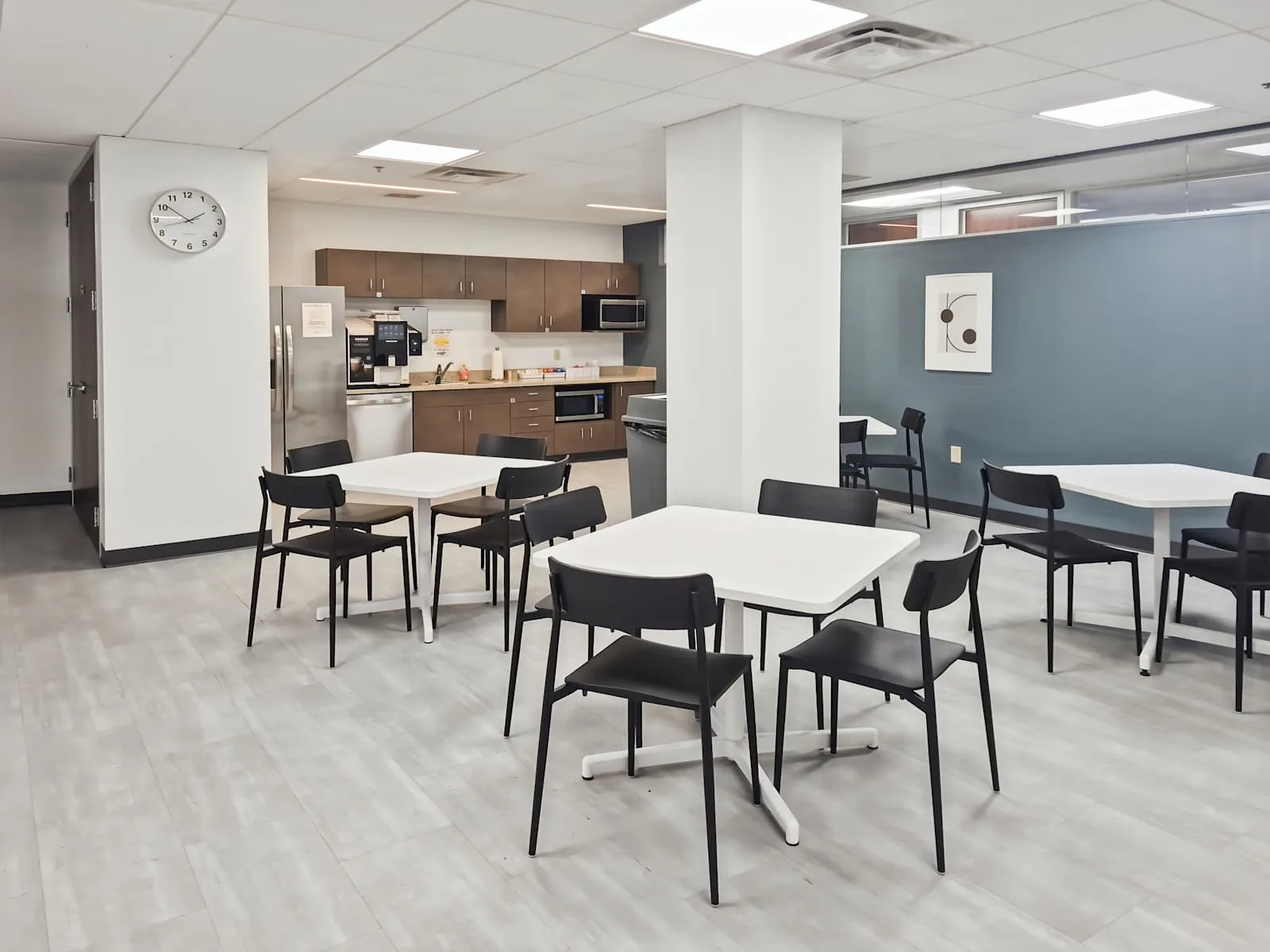 Regus PA, Pittsburgh - Corporate Dr, Cafeteria, Wexford, PA