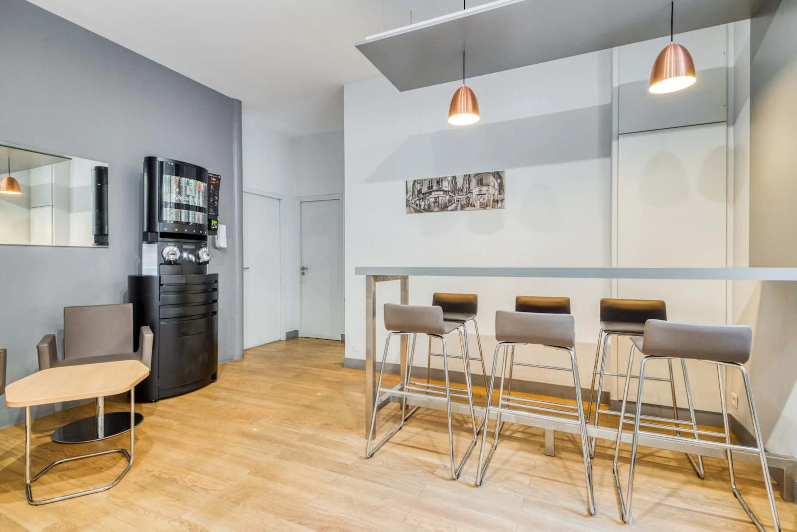 Regus PARIS, 75 BD Haussmann, Cafeteria, Paris 8e
