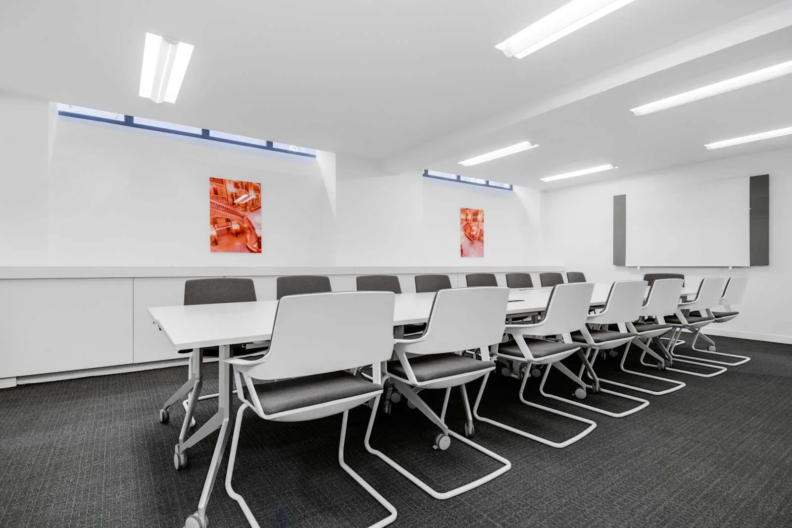 Regus PARIS, Opéra, Salle de réunion 14 personnes, Paris 1er