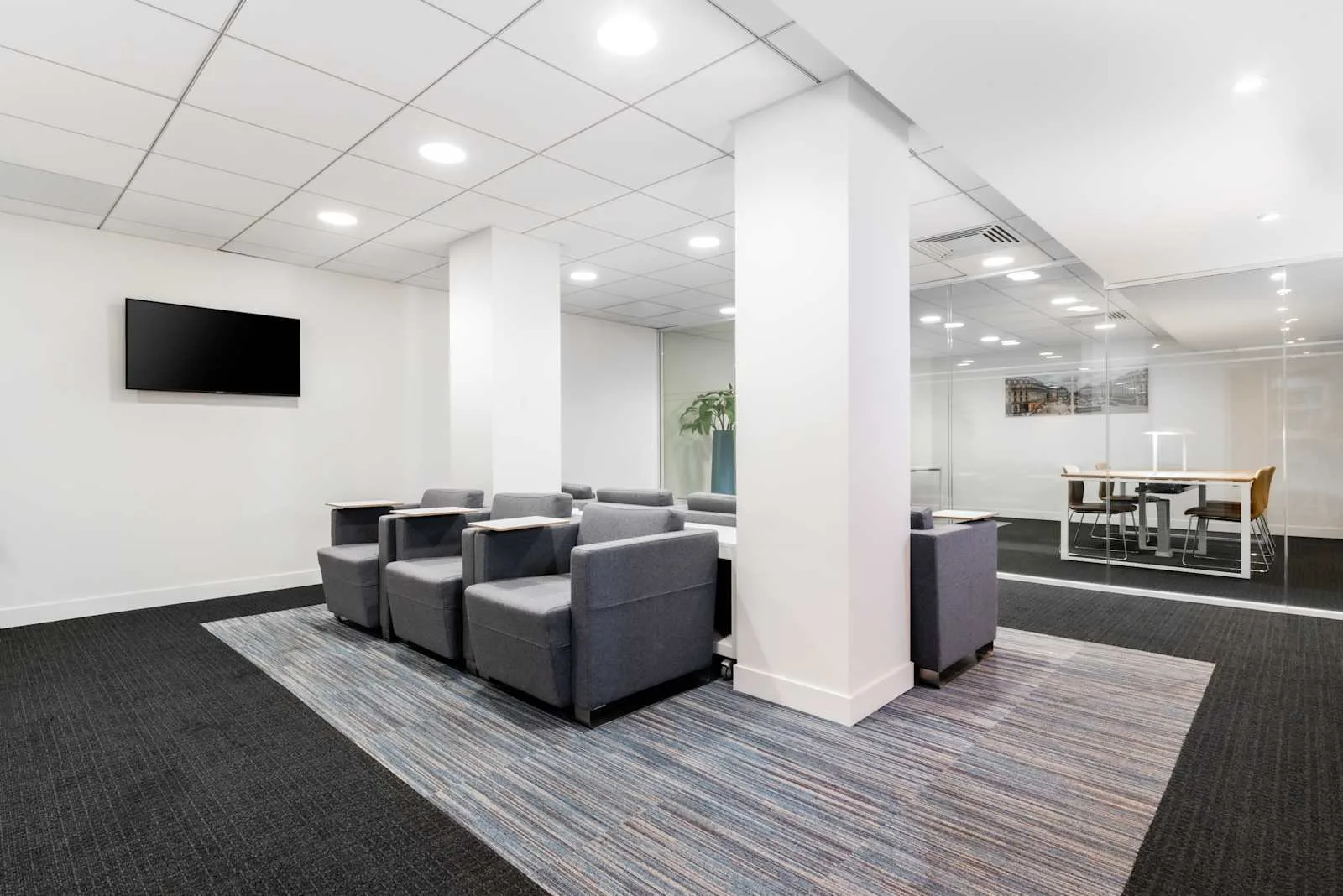 Regus PARIS, Opéra, Salle de formation 6 personnes, Paris 1er