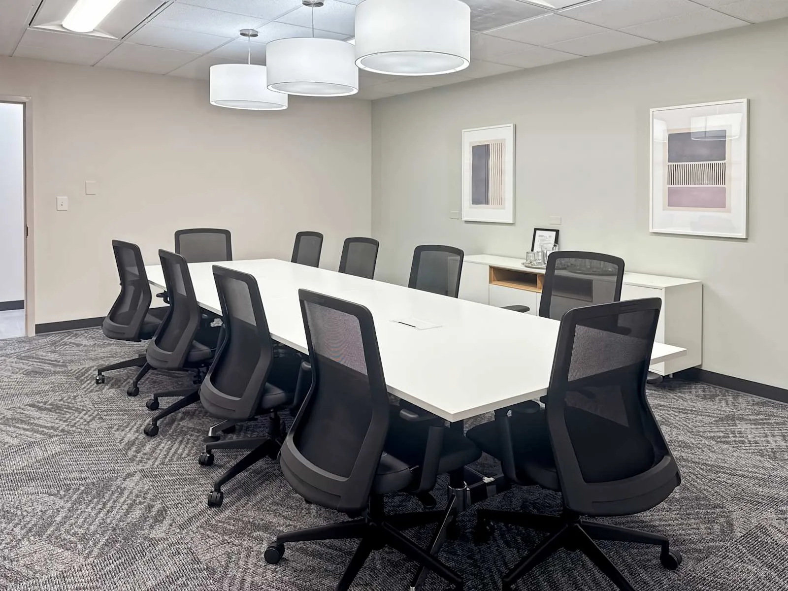 Regus IL, Des Plaines - River Rd, Meeting room for 10 people, Des Plaines, IL