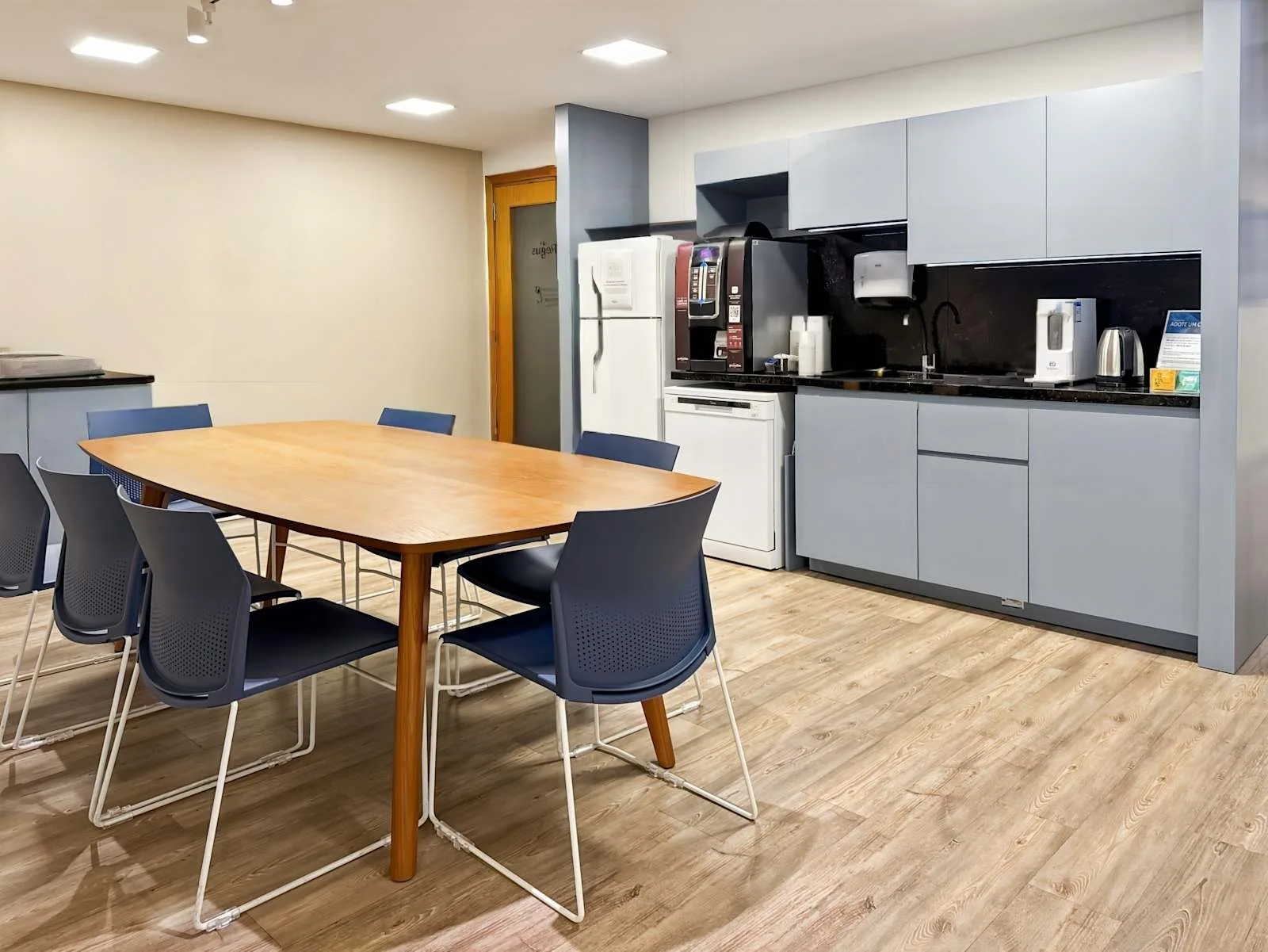 Regus Porto Alegre, Três Figueiras, Cozinha, Porto Alegre