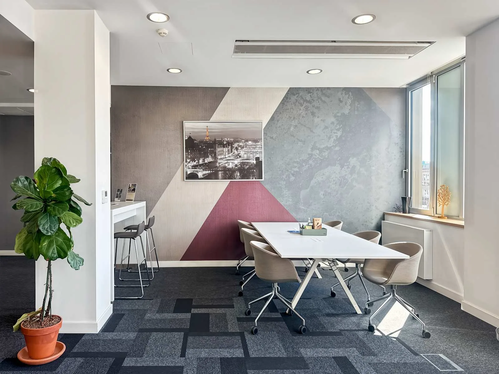 Regus PRAGUE, River Garden, Meeting room for 6 people, Prague